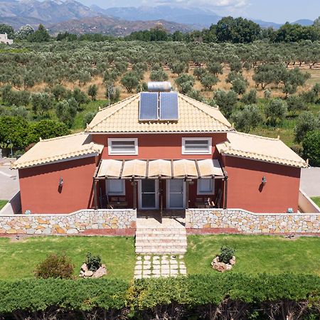Spedion Villa - Near To Sea Villas With Heated Swimming Pool Γύθειο Εξωτερικό φωτογραφία