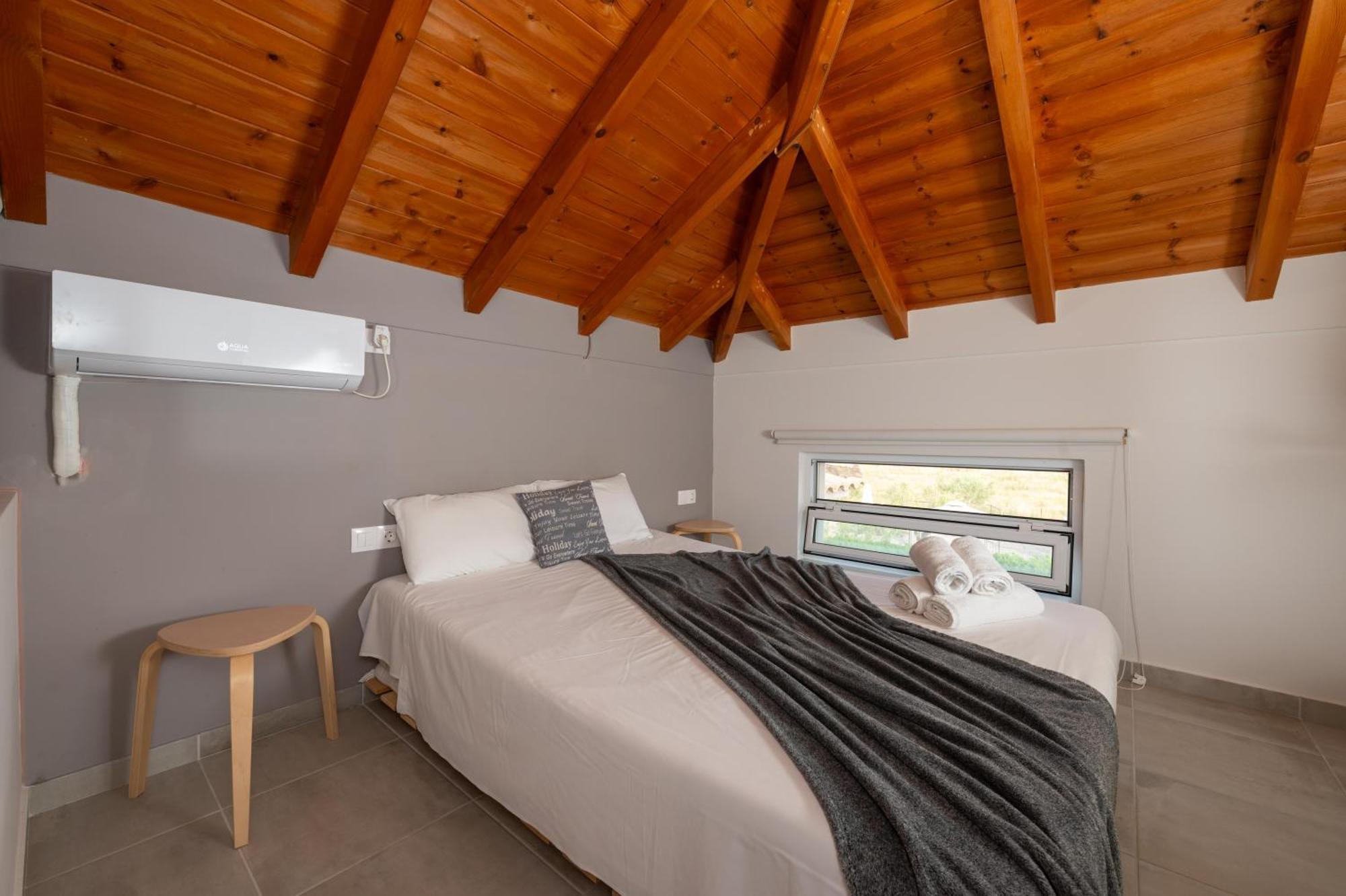 Spedion Villa - Near To Sea Villas With Heated Swimming Pool Γύθειο Δωμάτιο φωτογραφία