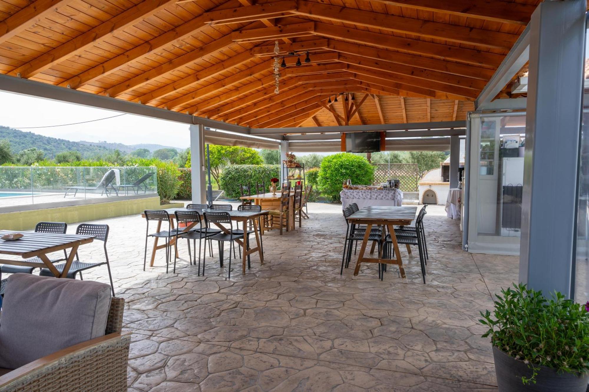Spedion Villa - Near To Sea Villas With Heated Swimming Pool Γύθειο Εξωτερικό φωτογραφία